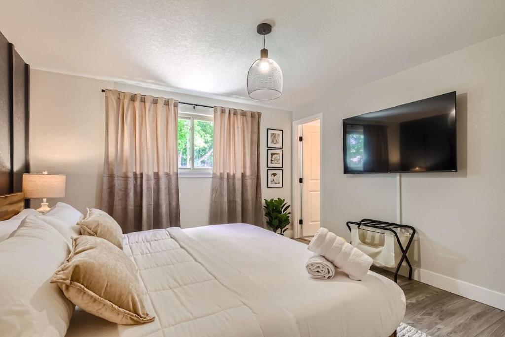 Heights Hideaway - Great Location - Game And Movie Room เวสต์มินสเตอร์ ภายนอก รูปภาพ